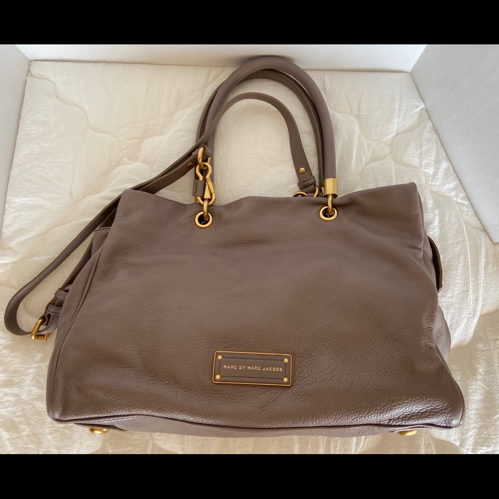 Marc Jacobs Too Hot to Handle leather Satchel
